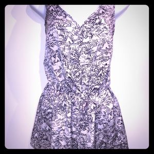 Forever 21 Sleeveless Peplum Tank White Black Line